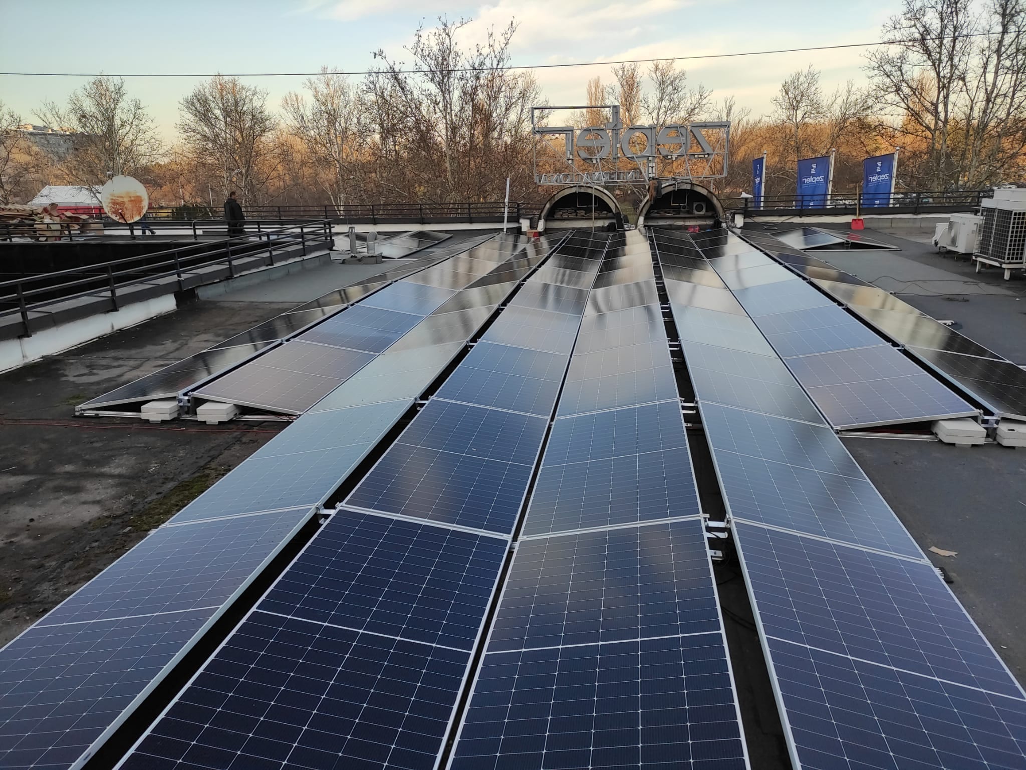 Zepter Barmer, solarna elektrana 98 kW